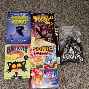 Graphic Novel and Comic Book Collection